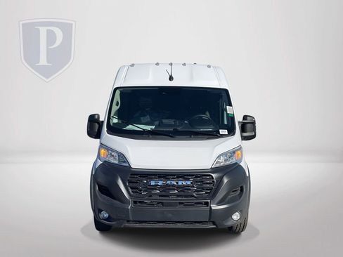 New 2026 RAM ProMaster 2500 w/ Convenience Group FWD image 3