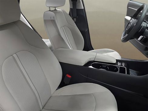 Used 2025 Hyundai Sonata SEL image 25