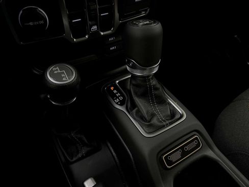 New 2026 Jeep Gladiator Sport AWD/4WD image 21