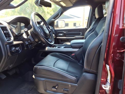 Used 2021 RAM 3500 Laramie w/ Night Edition AWD/4WD image 7