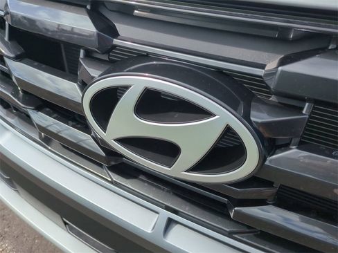 New 2026 Hyundai Tucson SEL image 13