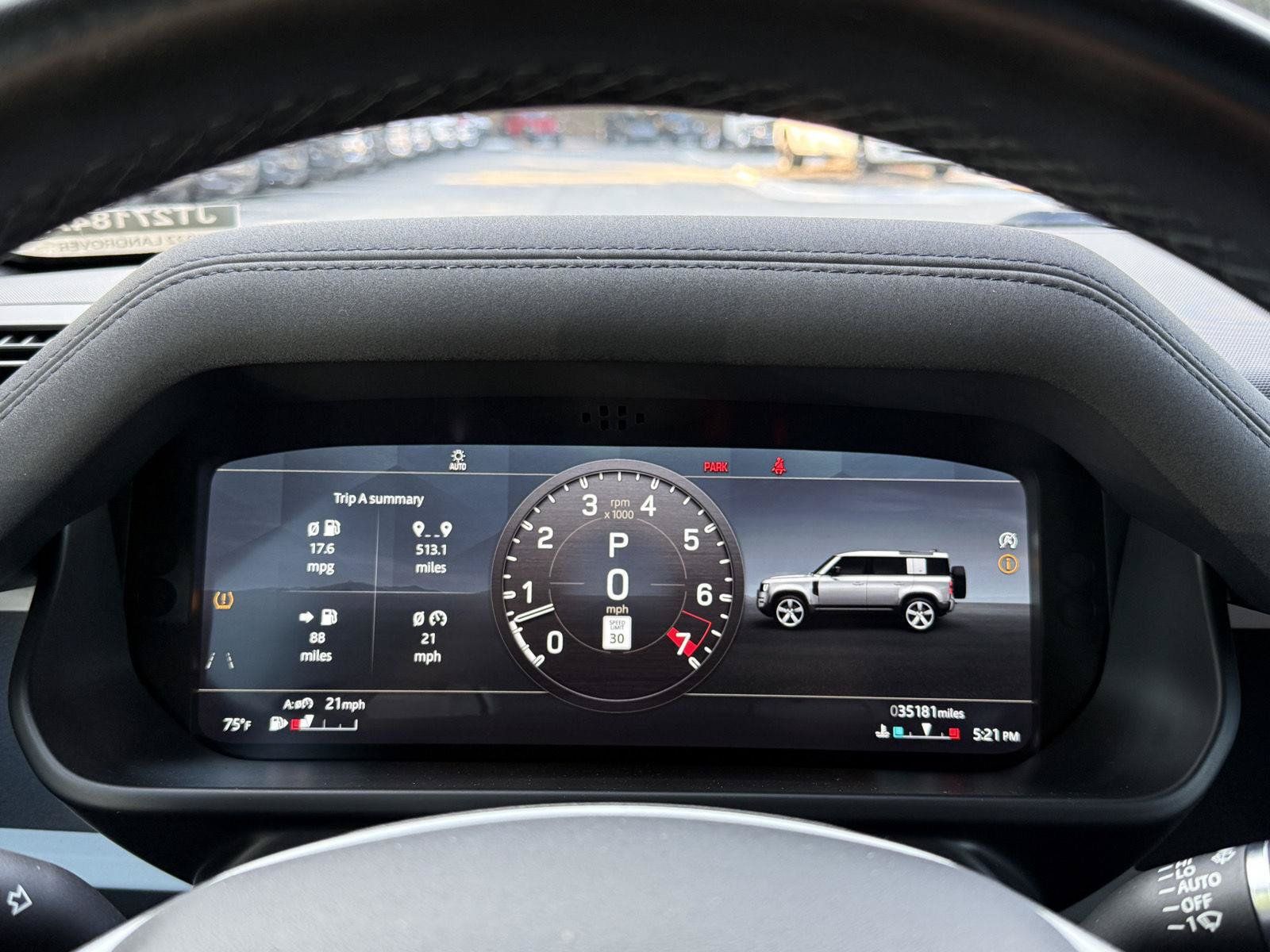 Used 2022 Land Rover Defender 110 X-Dynamic SE AWD/4WD image 16