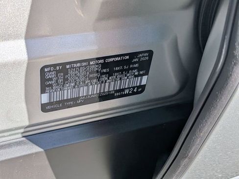 New 2026 Mitsubishi Outlander ES FWD image 35