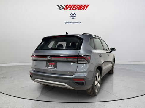 New 2026 Volkswagen Taos S AWD/4WD image 7