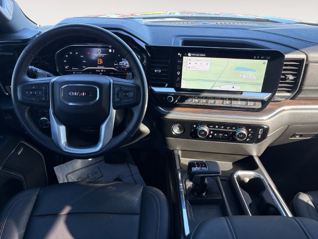 Used 2023 GMC Sierra 1500 SLT AWD/4WD image 10
