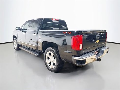 Used 2018 Chevrolet Silverado 1500 LTZ w/ Sport Package image 9
