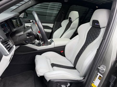Used 2023 BMW X5 M Competition w/ Competition Package image 5