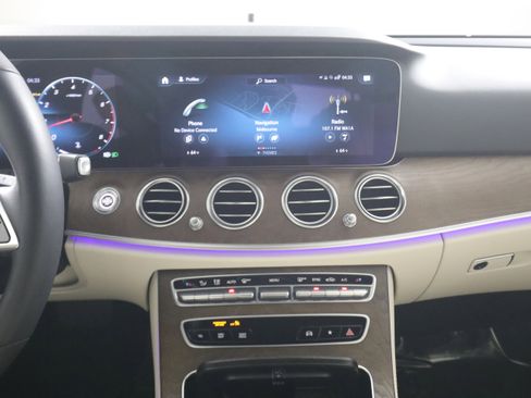 Certified 2023 Mercedes-Benz E 350 4MATIC Sedan image 17