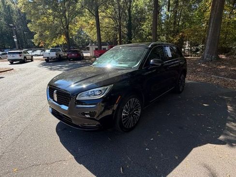 Certified 2022 Lincoln Corsair Reserve w/ Equipment Group 201A image 2