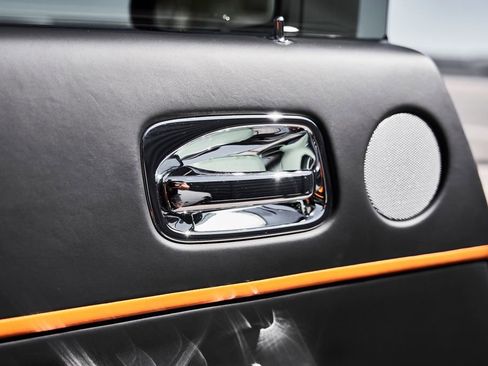 Used 2020 Rolls-Royce Wraith RWD image 30