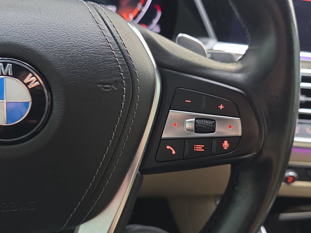 Used 2019 BMW X5 xDrive40i w/ Premium Package AWD/4WD image 14