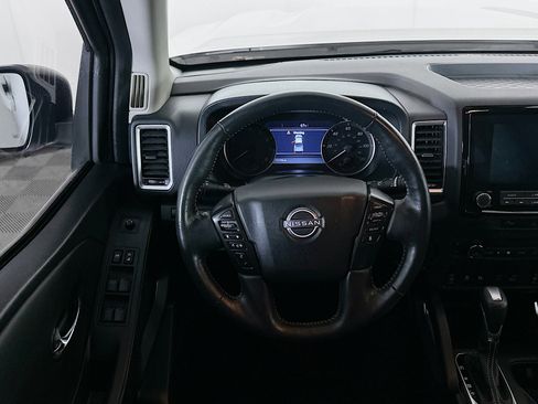 Used 2023 Nissan Frontier SV w/ Technology Package image 18