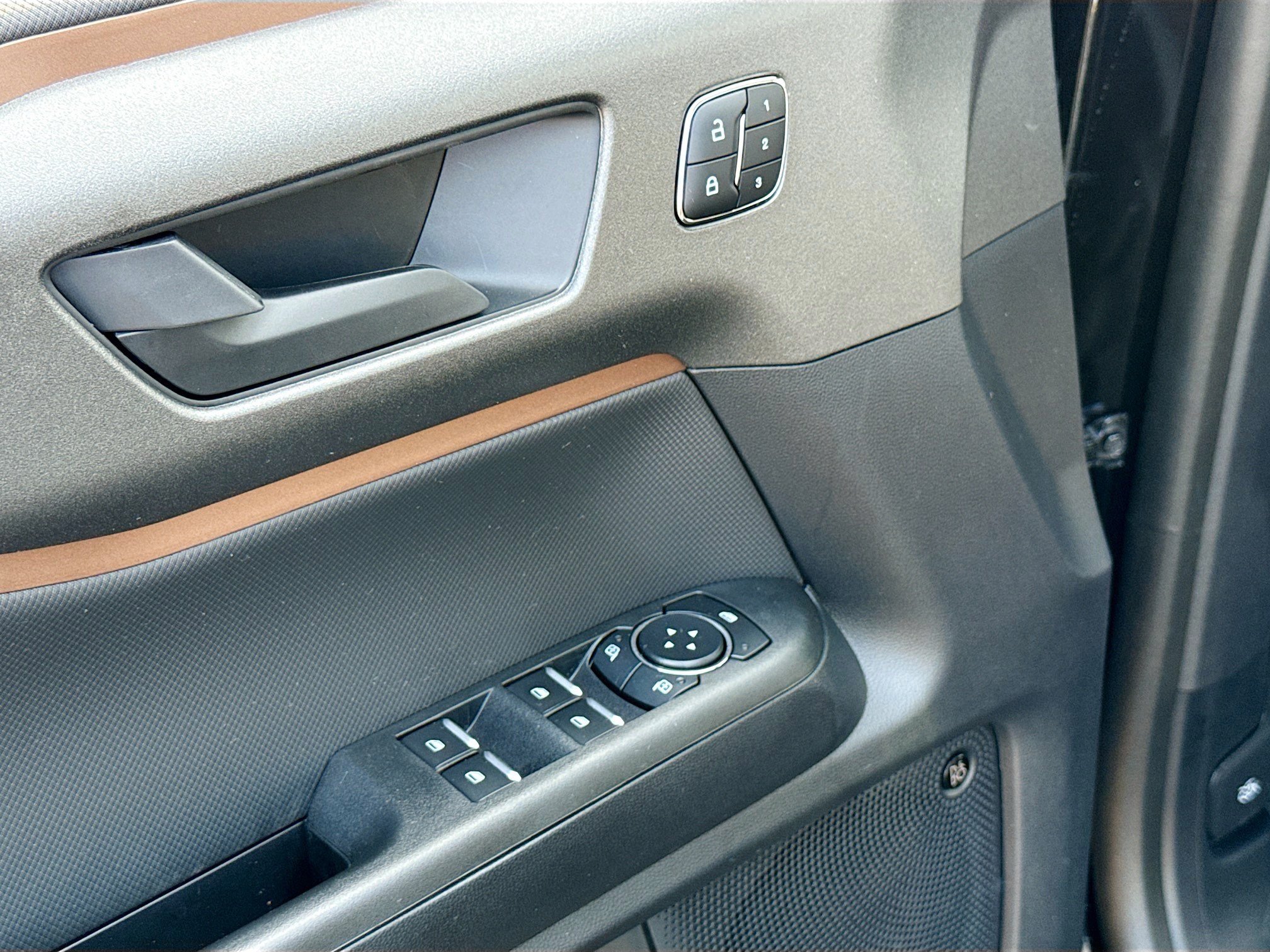 New 2026 Ford Bronco Sport Outer Banks w/ Sasquatch Outer Banks Package AWD/4WD image 8