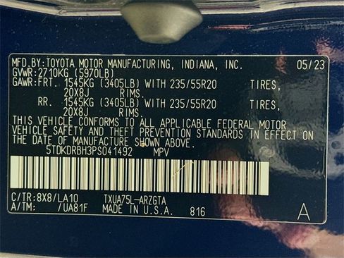 Used 2023 Toyota Highlander L image 33