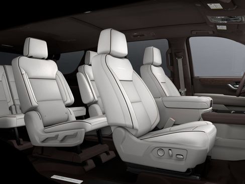 New 2026 GMC Yukon Denali w/ Sun & Power Step Package AWD/4WD image 56