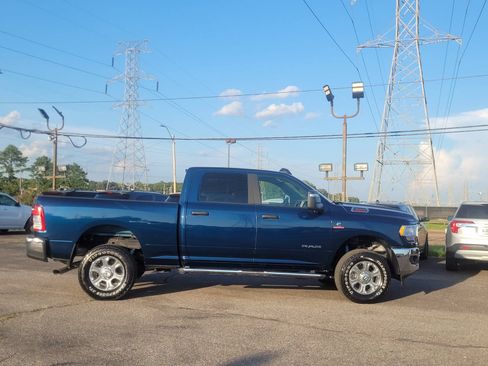 Used 2024 RAM 2500 Big Horn w/ Bed Utility Group AWD/4WD image 4
