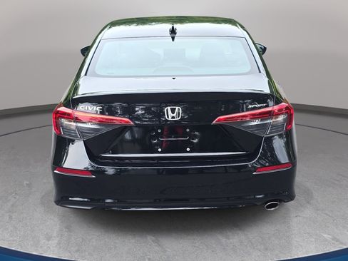 Used 2024 Honda Civic Sport image 6