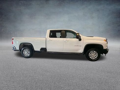 Used 2021 Chevrolet Silverado 3500 LT image 5