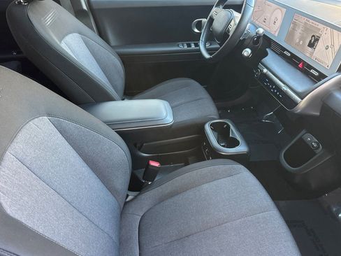 Certified 2024 Hyundai Ioniq 5 SEL image 17