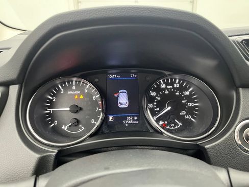 Used 2020 Nissan Rogue Sport SV FWD image 22