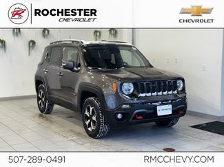Used 2019 Jeep Renegade Trailhawk w/ Cold Weather Group II video 1