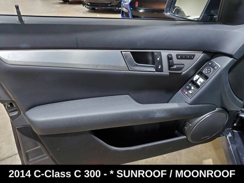 Used 2014 Mercedes-Benz C 300 4MATIC Sedan image 8