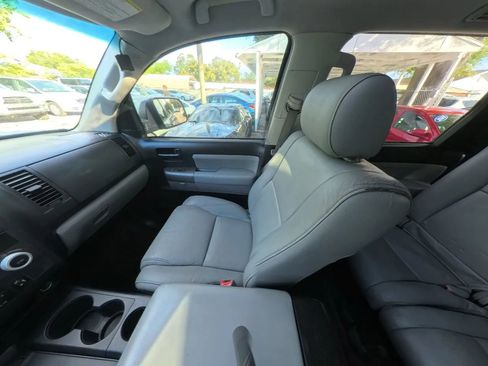 Used 2013 Toyota Sequoia SR5 image 27