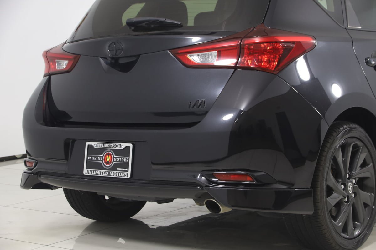 Used 2016 Scion iM FWD image 32