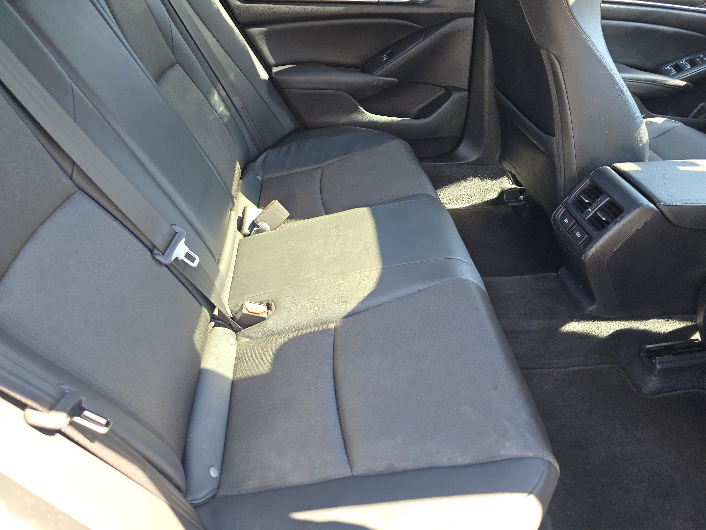 Used 2021 Honda Accord Sport image 23
