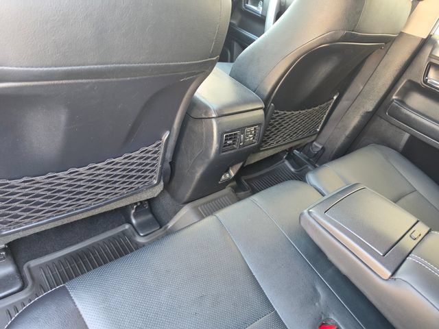 Used 2022 Toyota 4Runner Limited AWD/4WD image 35