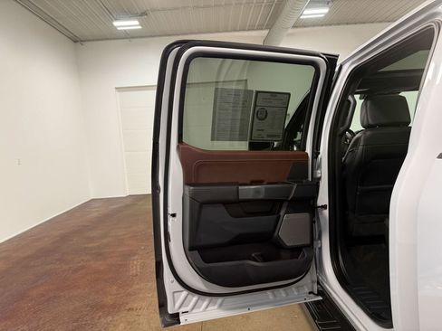 Used 2022 Ford F150 Lariat w/ Equipment Group 502A High image 47