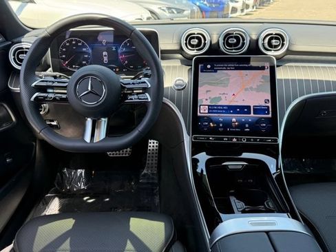 Used 2025 Mercedes-Benz C 300 Sedan image 28