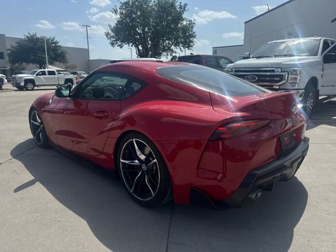 Used 2022 Toyota Supra Premium w/ Driver Assist Package RWD image 3