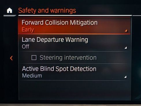 Used 2022 BMW X7 M50i w/ Cold Weather Package image 20