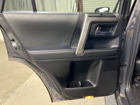 Used 2024 Toyota 4Runner SR5 Premium image 18