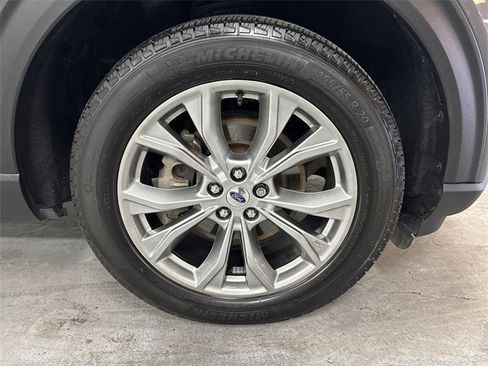 Certified 2023 Ford Explorer XLT w/ Equipment Group 202A image 2