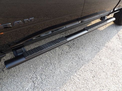 Used 2025 RAM 2500 Big Horn RWD image 47