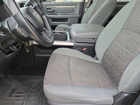 Used 2017 RAM 2500 Big Horn w/ Sport Appearance Group image 15