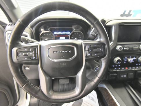 Used 2021 GMC Sierra 1500 Denali AWD/4WD image 29