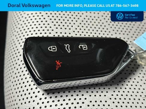 Used 2022 Volkswagen ID.4 Pro S RWD image 28