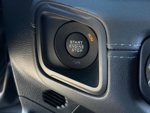 Used 2024 Jeep Wrangler Unlimited Rubicon 392 image 18