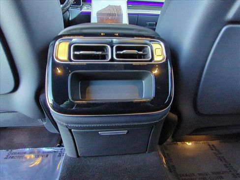 Certified 2023 Mercedes-Benz S 500 4MATIC image 18