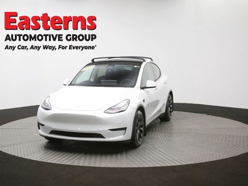 Used 2021 Tesla Model Y Long Range image 51