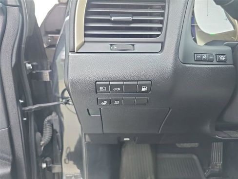 Used 2022 Lexus RX 450h AWD w/ Premium Package image 36