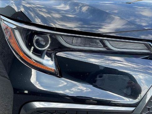Used 2020 Toyota Corolla SE FWD image 30