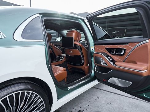 Used 2026 Mercedes-Benz Maybach S 680 4MATIC image 31