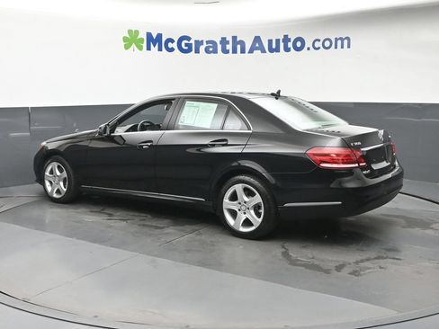 Used 2016 Mercedes-Benz E 350 4MATIC Sedan image 27