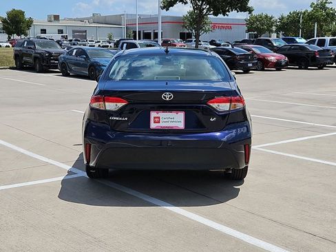 Used 2024 Toyota Corolla LE FWD image 7