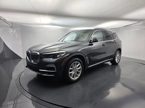 Used 2021 BMW X5 xDrive40i w/ Premium Package AWD/4WD image 8