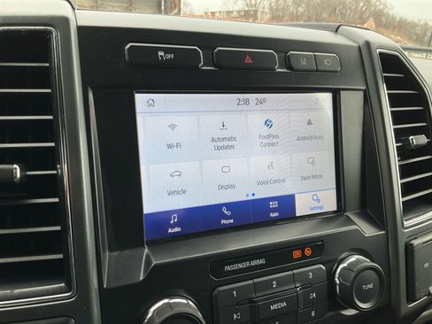 Used 2020 Ford F350 XLT w/ XLT Premium Package image 26